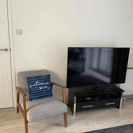 Apartment 3, The Anchorage Porth Way, Porth, Newquay Tr7 3nr *